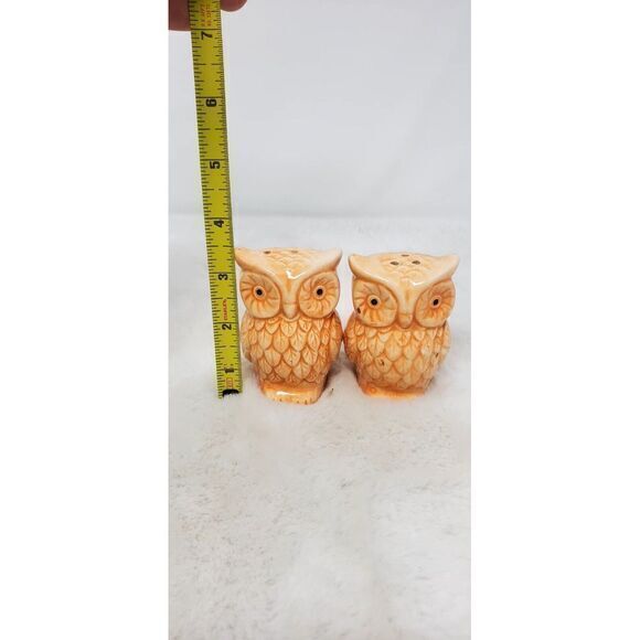 Vinrage‎ Ceramic Owl Salt And Pepper Shaker Set Beautiful - Picture 2 of 6